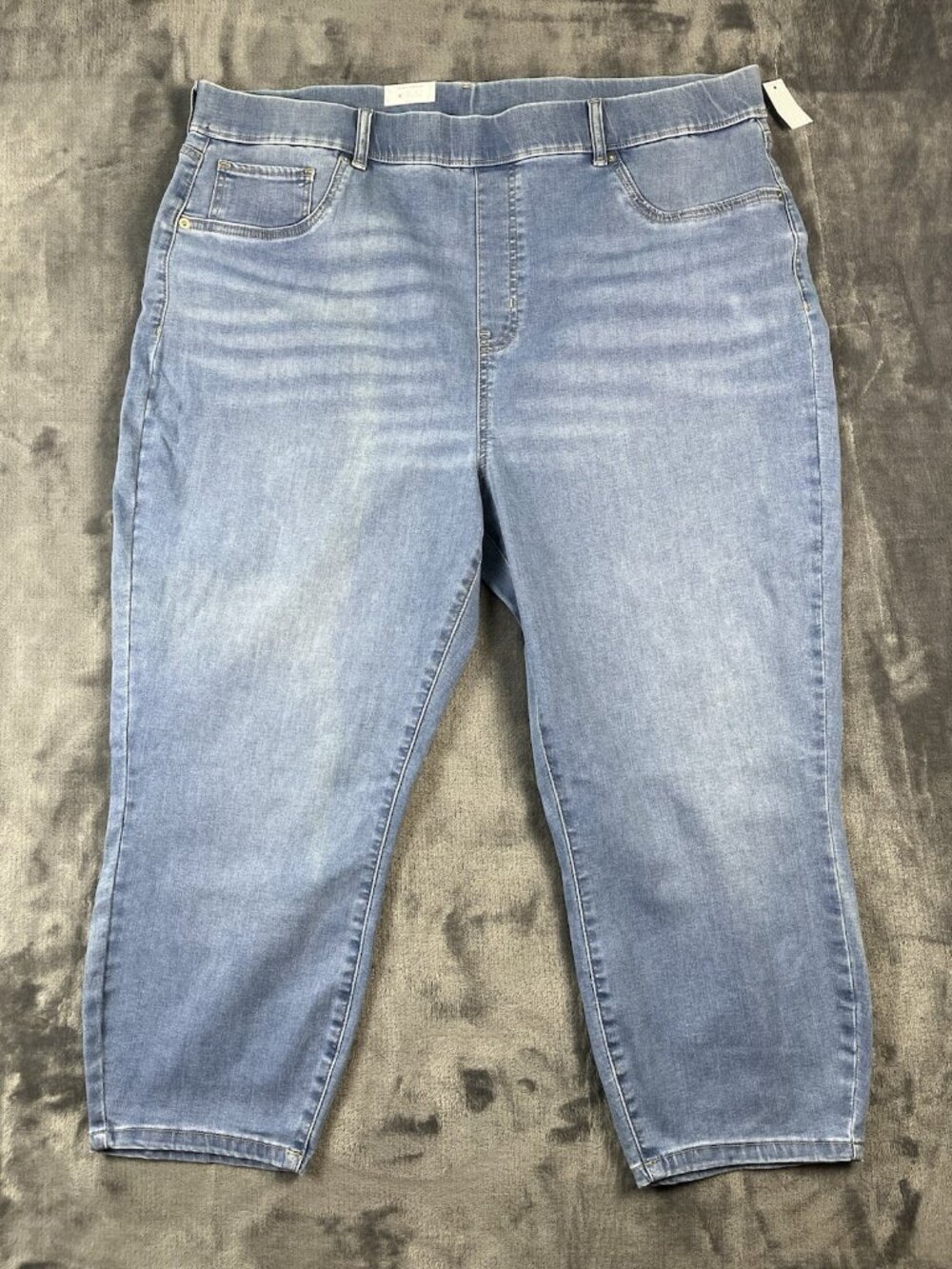 Time and Tru Women's High Rise Denim Jegging Capri Size XXXL (22) NWT